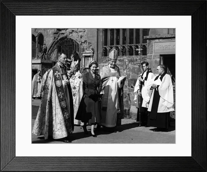 Framed Print : Queen Elizabeth II visits the old Cathedral in Coventry Framed Print : Queen Elizabeth II visits the old Cathedral in Coventry