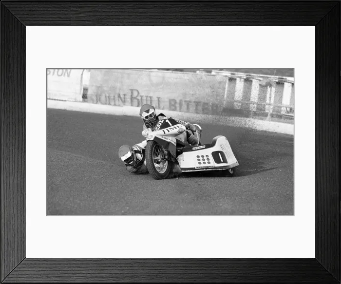 Framed Print : Sidecar Speedway, Smallmead, Reading, Monday 8th June 1992 Framed Print : Sidecar Speedway, Smallmead, Reading, Monday 8th June 1992