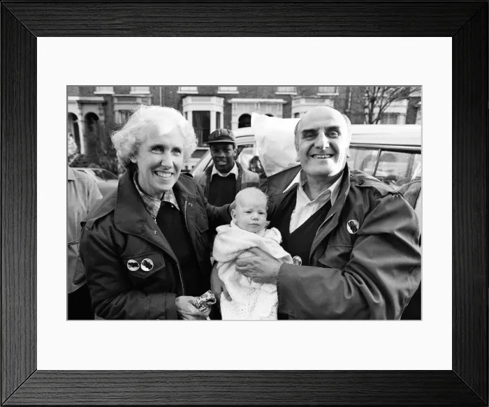 Framed Print : The arrival of the British hostages from Iran at London Airport following the Iran Framed Print : The arrival of the British hostages from Iran at London Airport following the Iran