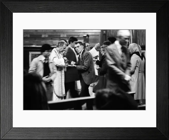 Framed Print : Mass is said at Westminster Cathedral for Pope John Paul II who was shot this afternoon Framed Print : Mass is said at Westminster Cathedral for Pope John Paul II who was shot this afternoon