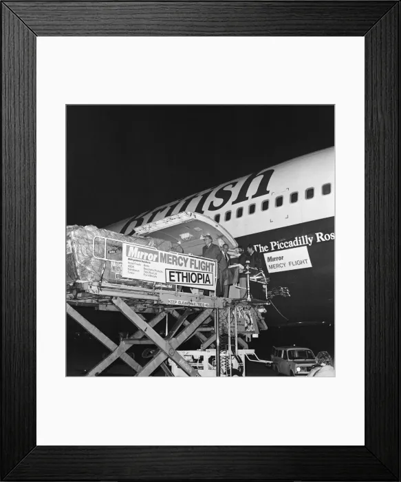 Framed Print : Speedbird 9401, the Daily Mirror Mercy Flight is loaded up with 30 tonnes of food Framed Print : Speedbird 9401, the Daily Mirror Mercy Flight is loaded up with 30 tonnes of food