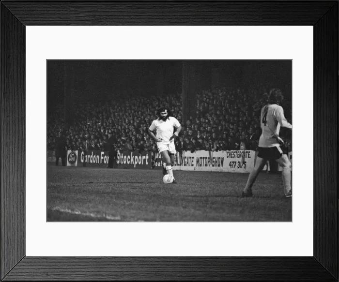 Framed Print : George Best, former Manchester United player, playing in his first match for Fourth Framed Print : George Best, former Manchester United player, playing in his first match for Fourth