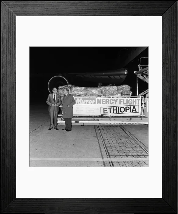 Framed Print : Speedbird 9401, the Daily Mirror Mercy Flight is loaded up with 30 tonnes of food Framed Print : Speedbird 9401, the Daily Mirror Mercy Flight is loaded up with 30 tonnes of food