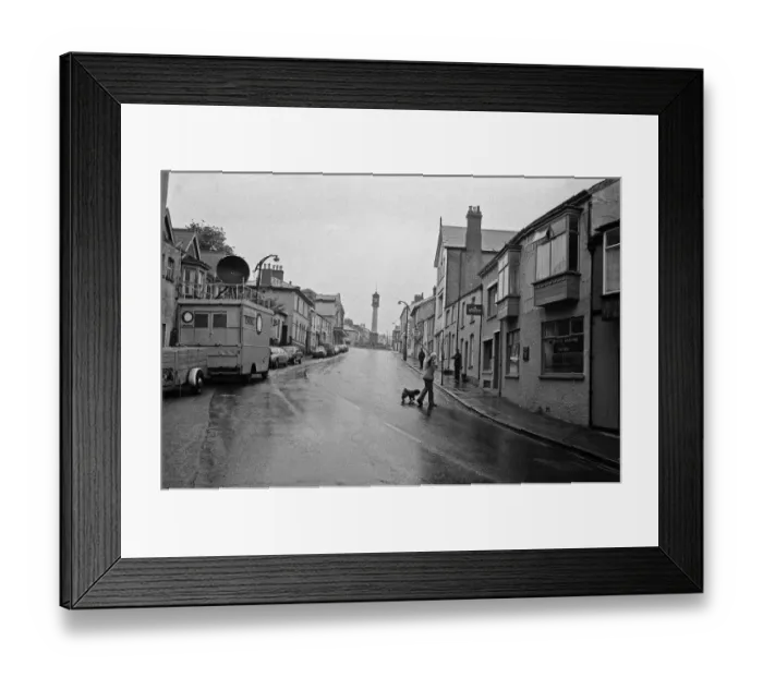 Framed Print : Labour Party Leader Michael Foot walks his dog Dizzie in Tredegar, Gwent Framed Print : Labour Party Leader Michael Foot walks his dog Dizzie in Tredegar, Gwent