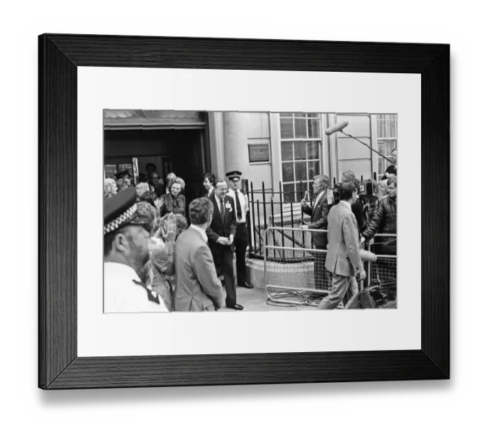 Framed Print : Prime Minister Margaret Thatcher and husband Denis emerge from Conservative Party Framed Print : Prime Minister Margaret Thatcher and husband Denis emerge from Conservative Party