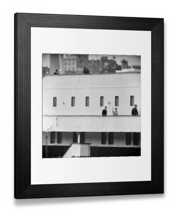 Framed Print : The wedding of Princess Margaret and Antony Armstrong-Jones Framed Print : The wedding of Princess Margaret and Antony Armstrong-Jones