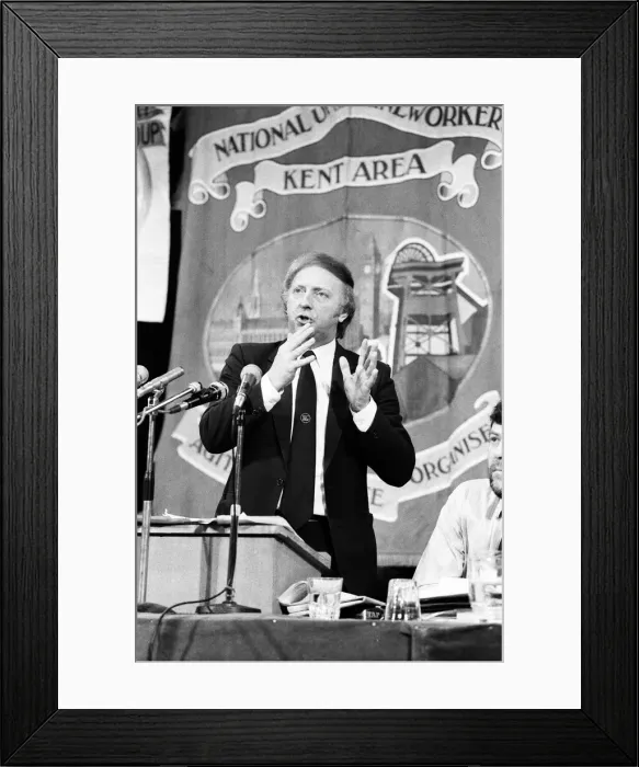 Framed Print : Arthur Scargill at the Ramsgate Miners Rally, Kent. 20th November 1984 Framed Print : Arthur Scargill at the Ramsgate Miners Rally, Kent. 20th November 1984