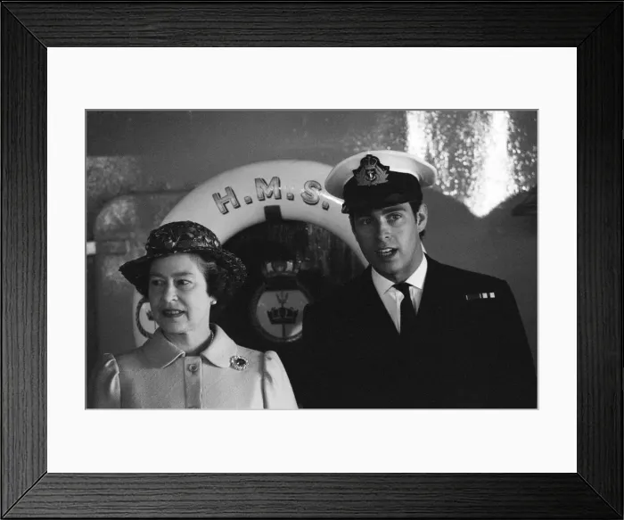Framed Print : The carrier HMS Invincible sailed home from the Falklands to a tumultuous welcome Framed Print : The carrier HMS Invincible sailed home from the Falklands to a tumultuous welcome