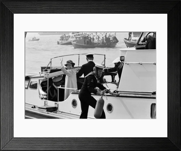 Framed Print : The carrier HMS Invincible sailed home from the Falklands to a tumultuous welcome