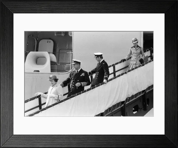 Framed Print : The carrier HMS Invincible sailed home from the Falklands to a tumultuous welcome Framed Print : The carrier HMS Invincible sailed home from the Falklands to a tumultuous welcome