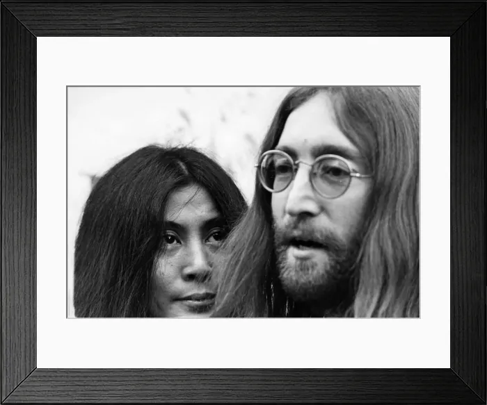 Framed Print : John Lennon and Yoko Ono picture together in The Beatles Apple Office in Savile Row Framed Print : John Lennon and Yoko Ono picture together in The Beatles Apple Office in Savile Row
