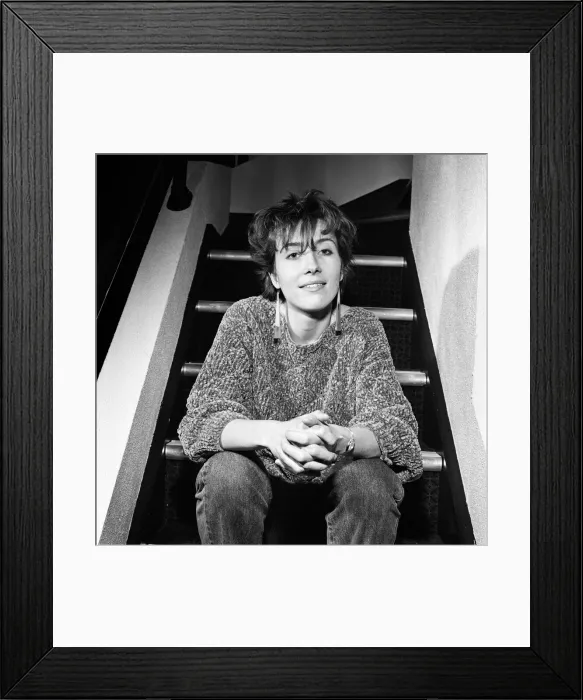 Framed Print : Emma Thompson, one of the stars of Granadas new comedy series Alfresco Framed Print : Emma Thompson, one of the stars of Granadas new comedy series Alfresco