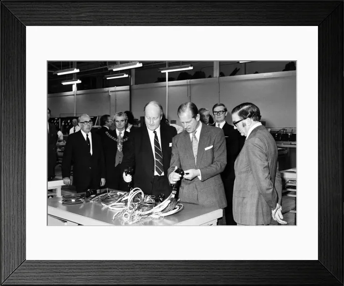 Framed Print : Prince Philip, Duke of Edinburgh visits the Dunlop Engineering Aviation Division works in Framed Print : Prince Philip, Duke of Edinburgh visits the Dunlop Engineering Aviation Division works in