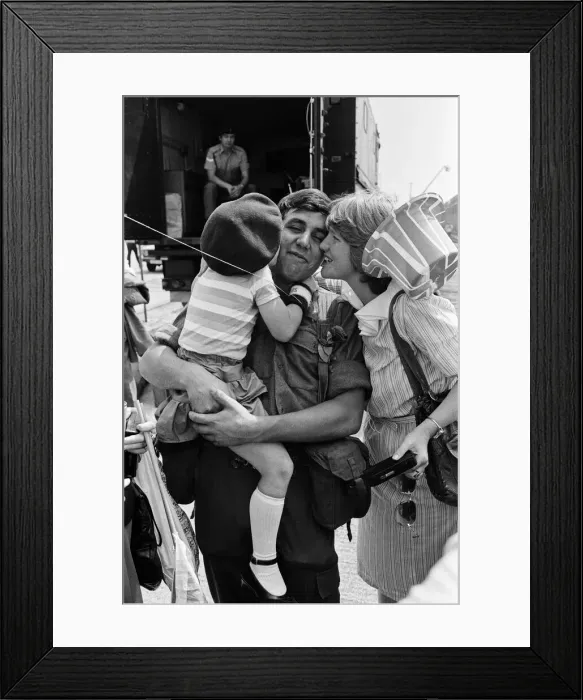 Framed Print : The cruise ship Canberra arrives back at her berth in Southampton Docks Framed Print : The cruise ship Canberra arrives back at her berth in Southampton Docks