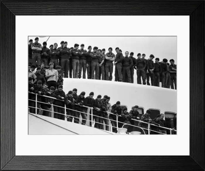 Framed Print : Canberra leaves Southampton for the Falkland Islands. 9th April 1982 Framed Print : Canberra leaves Southampton for the Falkland Islands. 9th April 1982