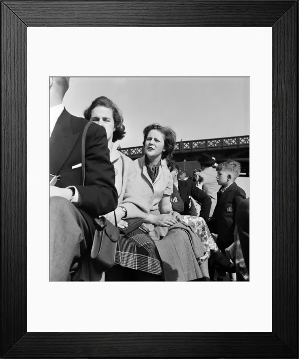 Framed Print : A cruise down the River Thames, London. 25th April 1955 Framed Print : A cruise down the River Thames, London. 25th April 1955