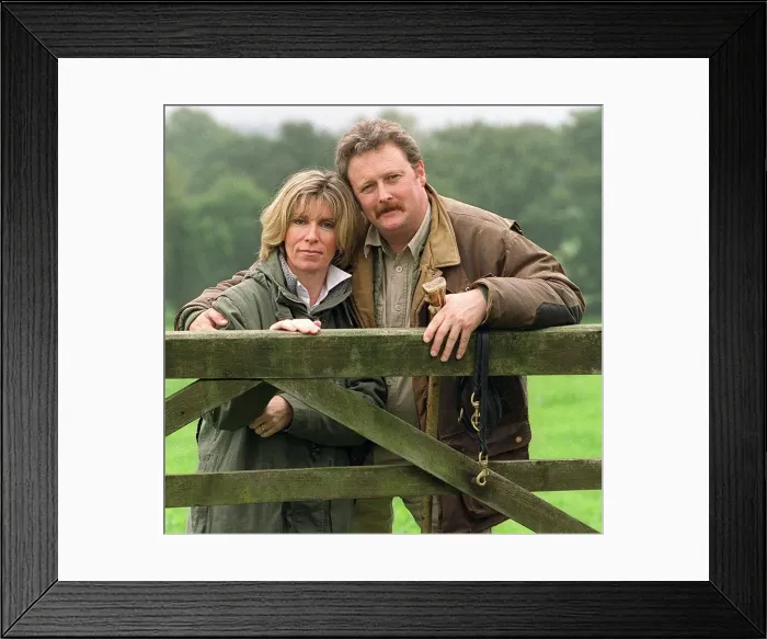 Framed Print : Charlie Lawson Actor with wife Ellie Lawson September 1999 at home near Alderley