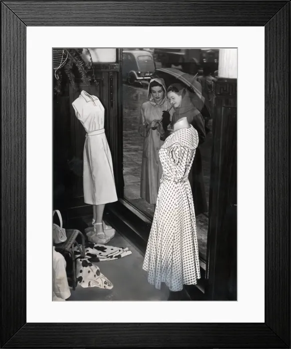 Framed Print : Two young women window shopping in Sauchiehall Street, Glasgow 1951 Photo taken Framed Print : Two young women window shopping in Sauchiehall Street, Glasgow 1951 Photo taken