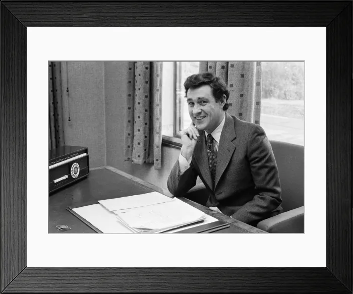 Framed Print : Geoffrey Robinson, Managing Director Jaguar Cars, pictured at his desk, Coventry