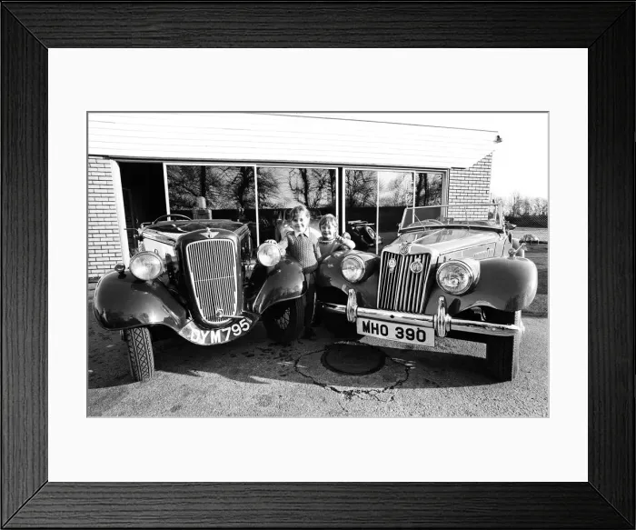 Framed Print : Children with vintage Austin and MG cars. 21st January 1975