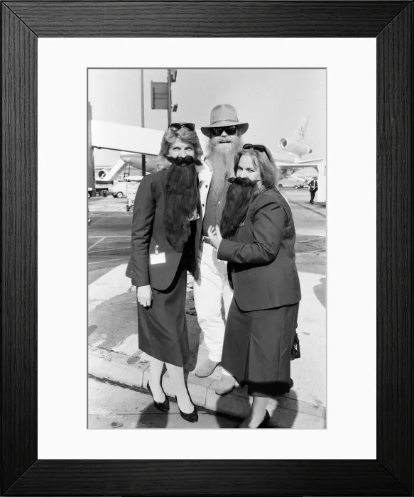 Framed Print : ZZ Top arrive at Gatwick Airport. 10th September 1986 Framed Print : ZZ Top arrive at Gatwick Airport. 10th September 1986