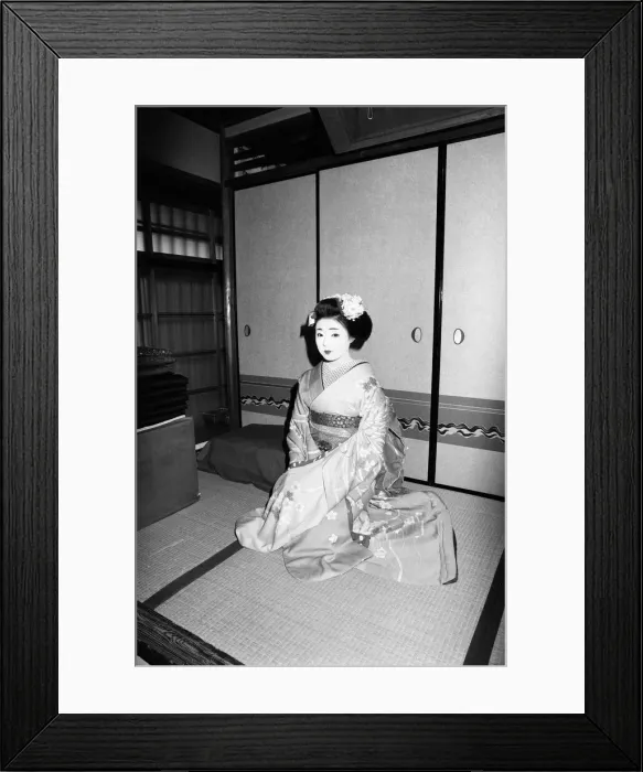 Framed Print : Geisha girl, Katsuno, pictured in her Geisha House in Kyoto, Japan, 8th March 1982 Framed Print : Geisha girl, Katsuno, pictured in her Geisha House in Kyoto, Japan, 8th March 1982