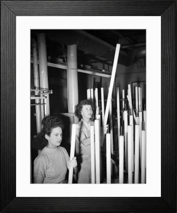 Framed Print : Fluorescent tubes being manufactured at the Thorn Electrics factory in Enfield 14th Framed Print : Fluorescent tubes being manufactured at the Thorn Electrics factory in Enfield 14th