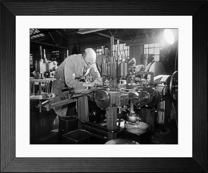 Framed Print : Machinist at Newly Brothers Engineering works in Birmingham. 10th November 1949 Framed Print : Machinist at Newly Brothers Engineering works in Birmingham. 10th November 1949