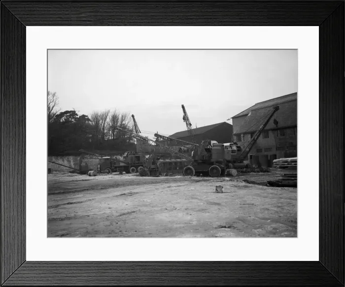 Framed Print : Completed mobile cranes awaiting delivery at the Jones Crane factory, Letchworth Framed Print : Completed mobile cranes awaiting delivery at the Jones Crane factory, Letchworth