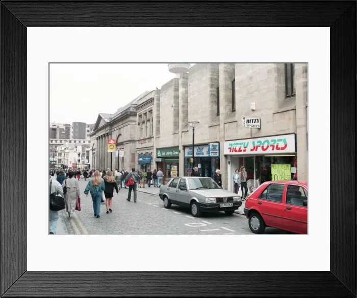 Framed Print : General views of Bold Street, Liverpool. 21st July 1993