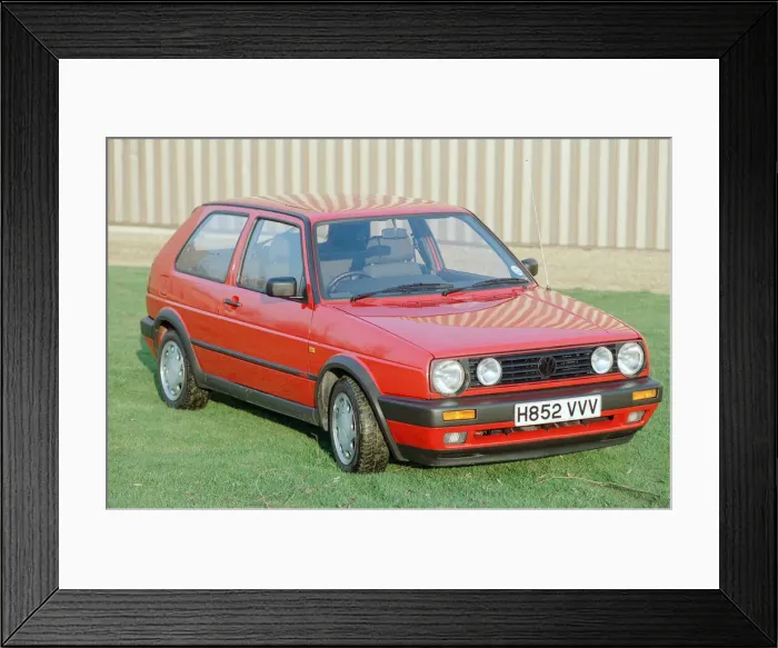 Framed Print : A Volkswagen Golf GT1 3 door. 16th January 1991