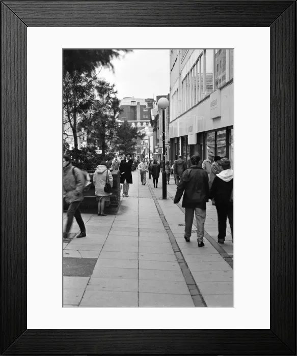 Framed Print : General views of Bold Street, Liverpool. 12th November 1991