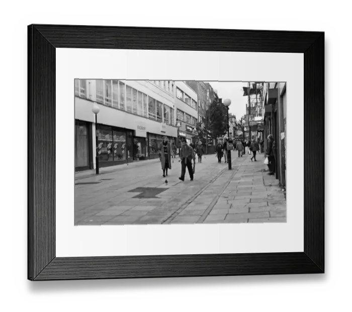 Framed Print : General views of Bold Street, Liverpool. 12th November 1991