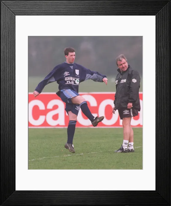 Framed Print : Liverpool footballer Robbie Fowler watched in training by England manager Terry Venables Framed Print : Liverpool footballer Robbie Fowler watched in training by England manager Terry Venables