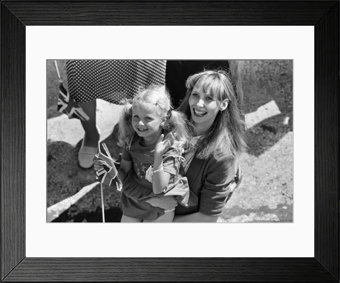Framed Print : The return of the Europic Ferry from the Falklands War, Southampton Framed Print : The return of the Europic Ferry from the Falklands War, Southampton