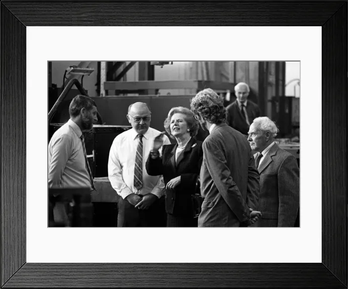 Framed Print : Prime Minister Margaret Thatcher visits Harker and Son at Stockton. 12th September 1987