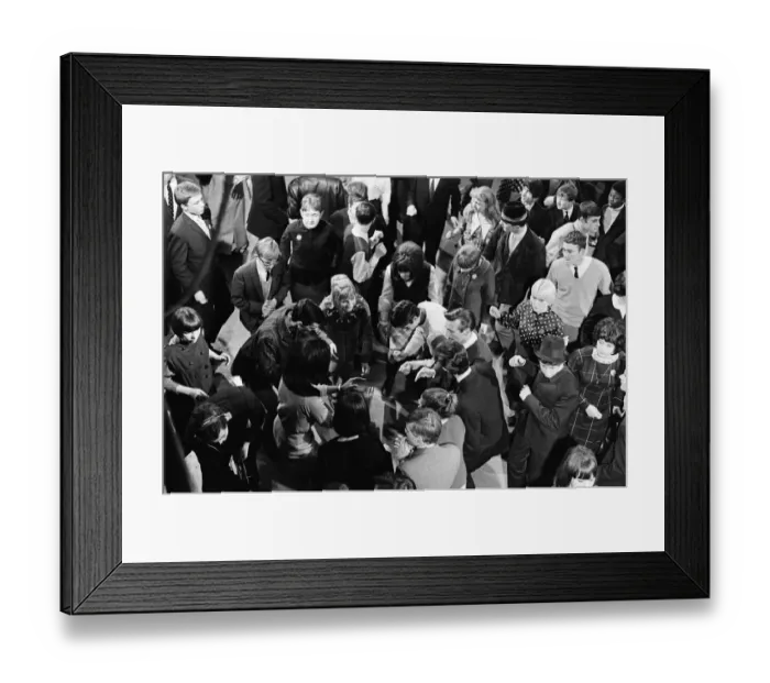 Framed Print : Ready Steady Go - Teenage TV pop music and dancing show aired on ATV TV from 1963-1966