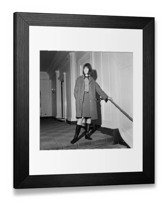 Framed Print : Picture shows 20 year old Cathy McGowan, who is an advisor to the TV show Ready Steady Framed Print : Picture shows 20 year old Cathy McGowan, who is an advisor to the TV show Ready Steady