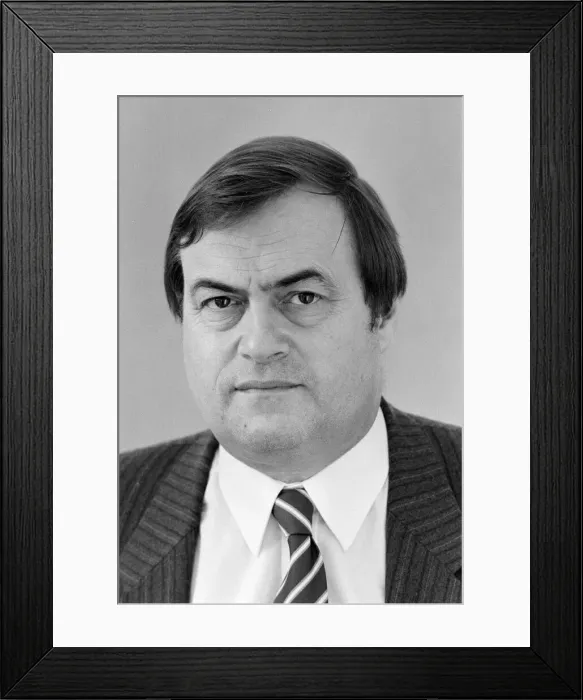 Framed Print : John Prescott MP, Member of Parliament for Hull East Framed Print : John Prescott MP, Member of Parliament for Hull East