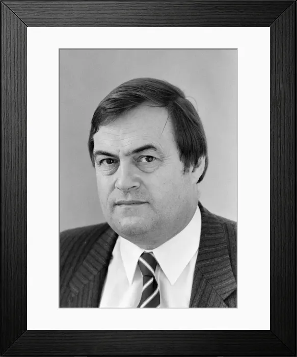 Framed Print : John Prescott MP, Member of Parliament for Hull East Framed Print : John Prescott MP, Member of Parliament for Hull East
