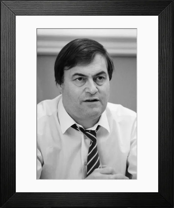 Framed Print : John Prescott MP, Member of Parliament for Hull East Framed Print : John Prescott MP, Member of Parliament for Hull East