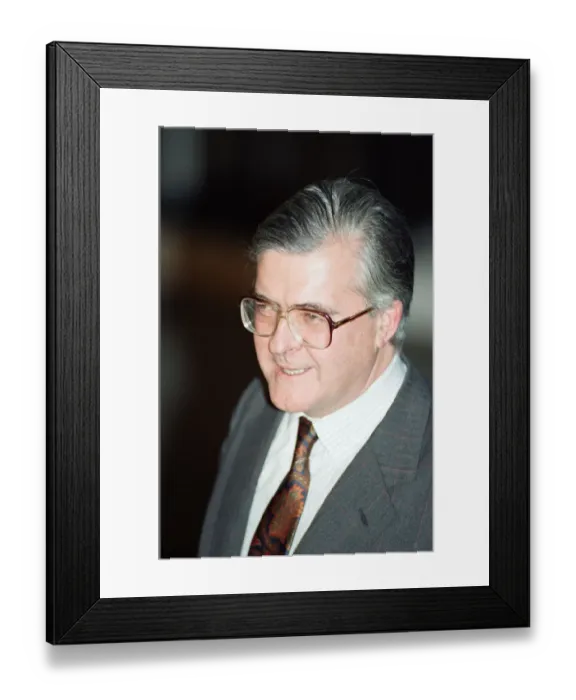 Framed Print : Kenneth Baker at 10 Downing Street after John Major won the Conservative leadership Framed Print : Kenneth Baker at 10 Downing Street after John Major won the Conservative leadership
