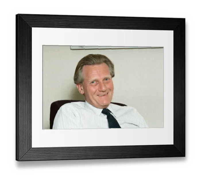 Framed Print : Politician Michael Heseltine promoting his book The Challenge of Europe Framed Print : Politician Michael Heseltine promoting his book The Challenge of Europe