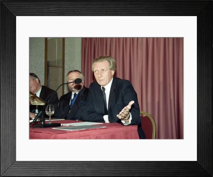 Framed Print : Politician Michael Heseltine. 26th October 1989 Framed Print : Politician Michael Heseltine. 26th October 1989