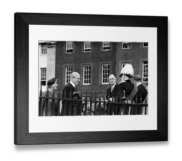 Framed Print : Prime Minister Harold Macmillan and President of France Charles de Gaulle Framed Print : Prime Minister Harold Macmillan and President of France Charles de Gaulle