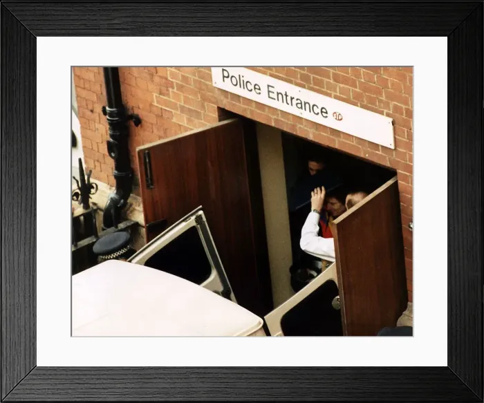 Framed Print : Terry Marsh Former Boxer Leaving Court Framed Print : Terry Marsh Former Boxer Leaving Court