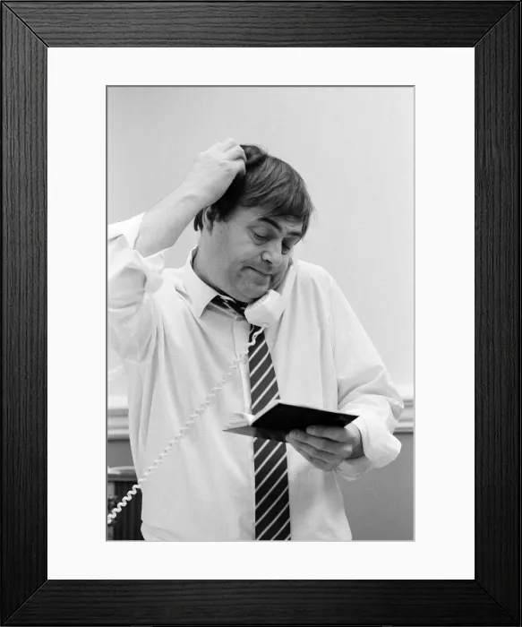 Framed Print : John Prescott MP, Member of Parliament for Hull East Framed Print : John Prescott MP, Member of Parliament for Hull East