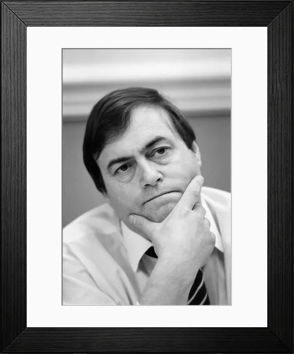 Framed Print : John Prescott MP, Member of Parliament for Hull East Framed Print : John Prescott MP, Member of Parliament for Hull East