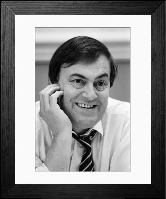 Framed Print : John Prescott MP, Member of Parliament for Hull East Framed Print : John Prescott MP, Member of Parliament for Hull East