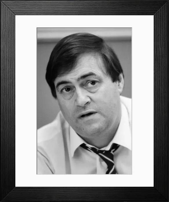 Framed Print : John Prescott MP, Member of Parliament for Hull East Framed Print : John Prescott MP, Member of Parliament for Hull East